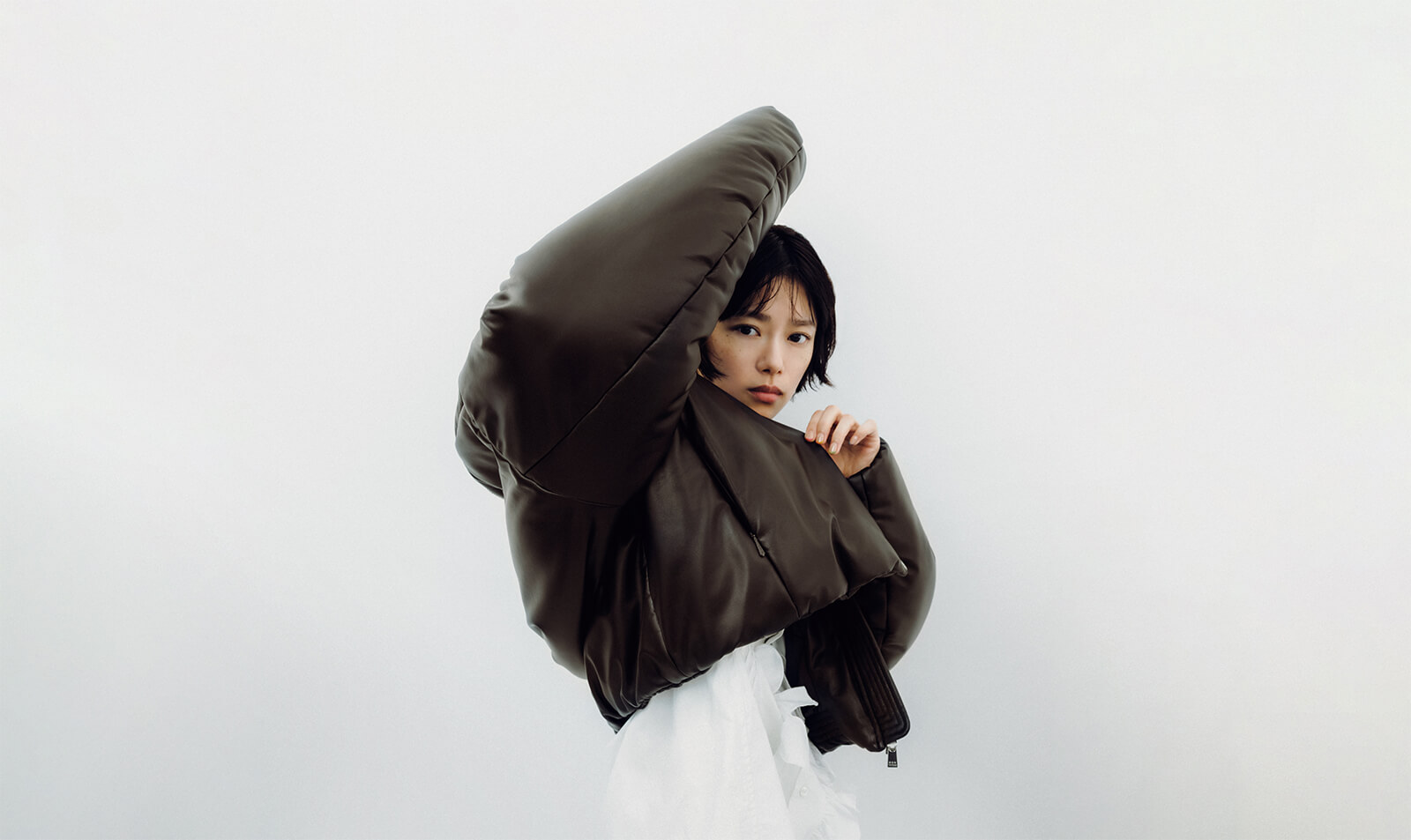 Hana Sugisaki × TATRAS 2025AW Down Coat Collection｜02