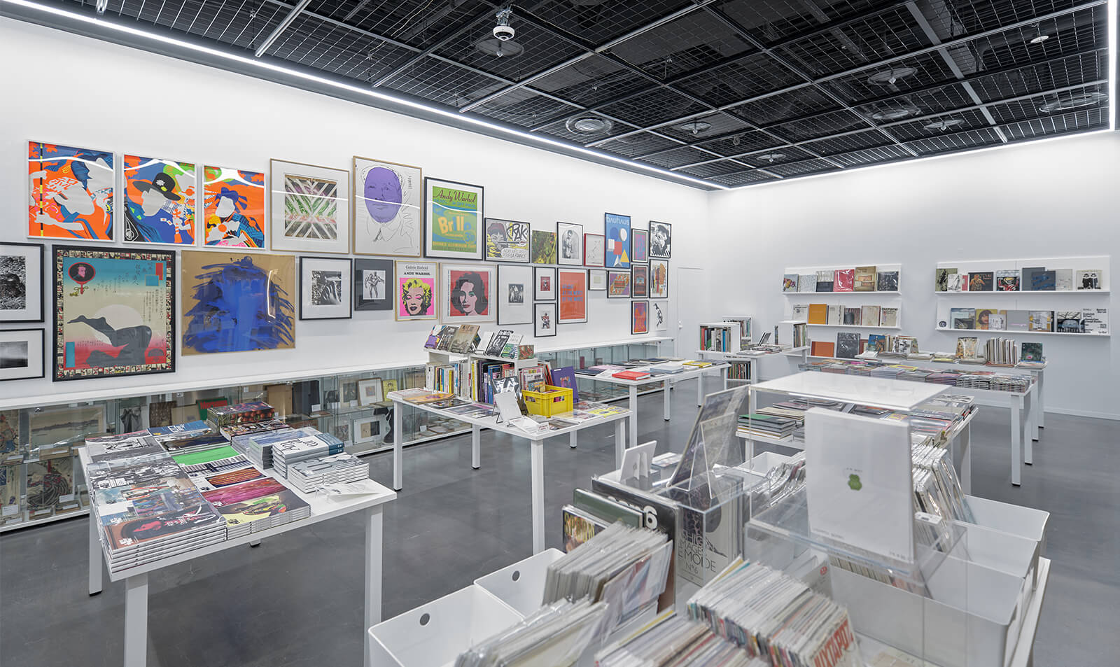 DIESEL ART GALLERY BOOK MARKET